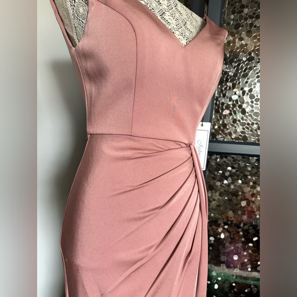 J’adore gown - Picture 7 of 8